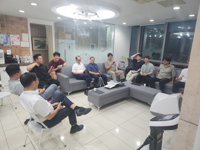KakaoTalk_20260912_214244370_12.jpg