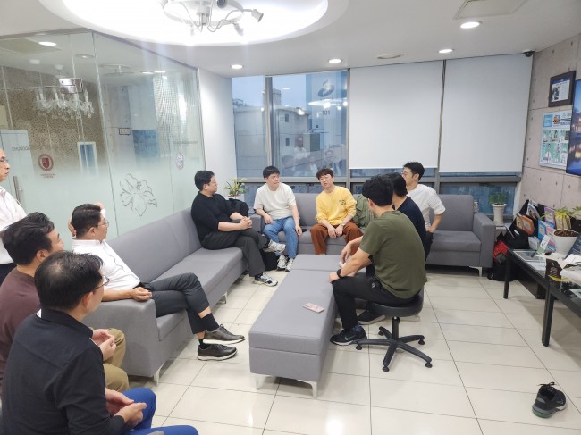 KakaoTalk_20261010_205343827_05.jpg