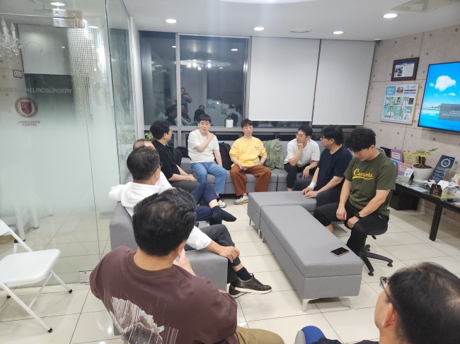 KakaoTalk_20261010_205343827_04.jpg