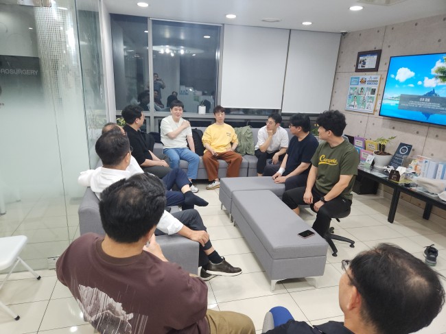 KakaoTalk_20261010_205343827_02.jpg